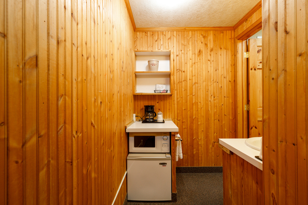 Downstairs Vanity/Restroom Entry