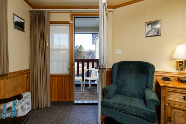 Private balcony with views of the dam